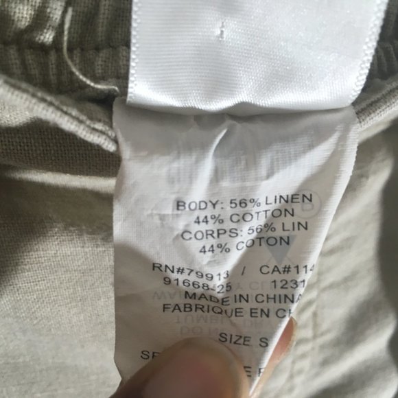 Motherhood Maternity Small Short Culottes Khakis - Picture 4 of 5